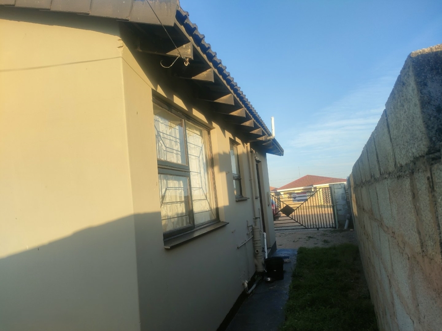 2 Bedroom Property for Sale in Motherwell Nu 3 Eastern Cape